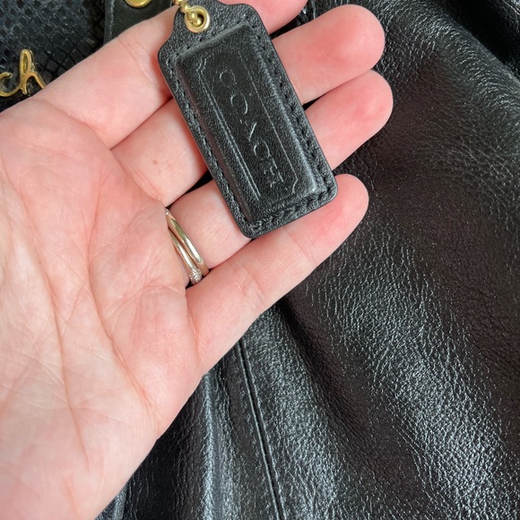 Coach purse - Picture 2 of 7